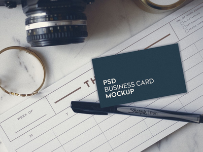 名片样机 PSD(Business Card Mockup PSD)
