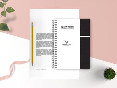 笔记本和信头样机(Notebook and Letterhead mockup)
