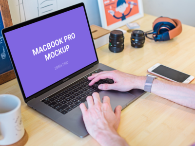 Macbook Pro 2018 样机(Macbook Pro 2018 Mockup)