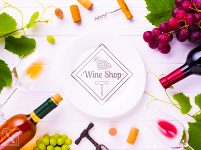 桌上酒的天然葡萄免费 Psd(Natural grapes for wine on table Free Psd)