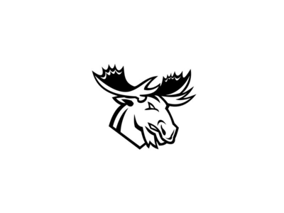 愤怒的驼鹿或麋鹿看向黑白相间的吉祥物(Angry Moose or Elk Looking to Side Mascot Black and White)